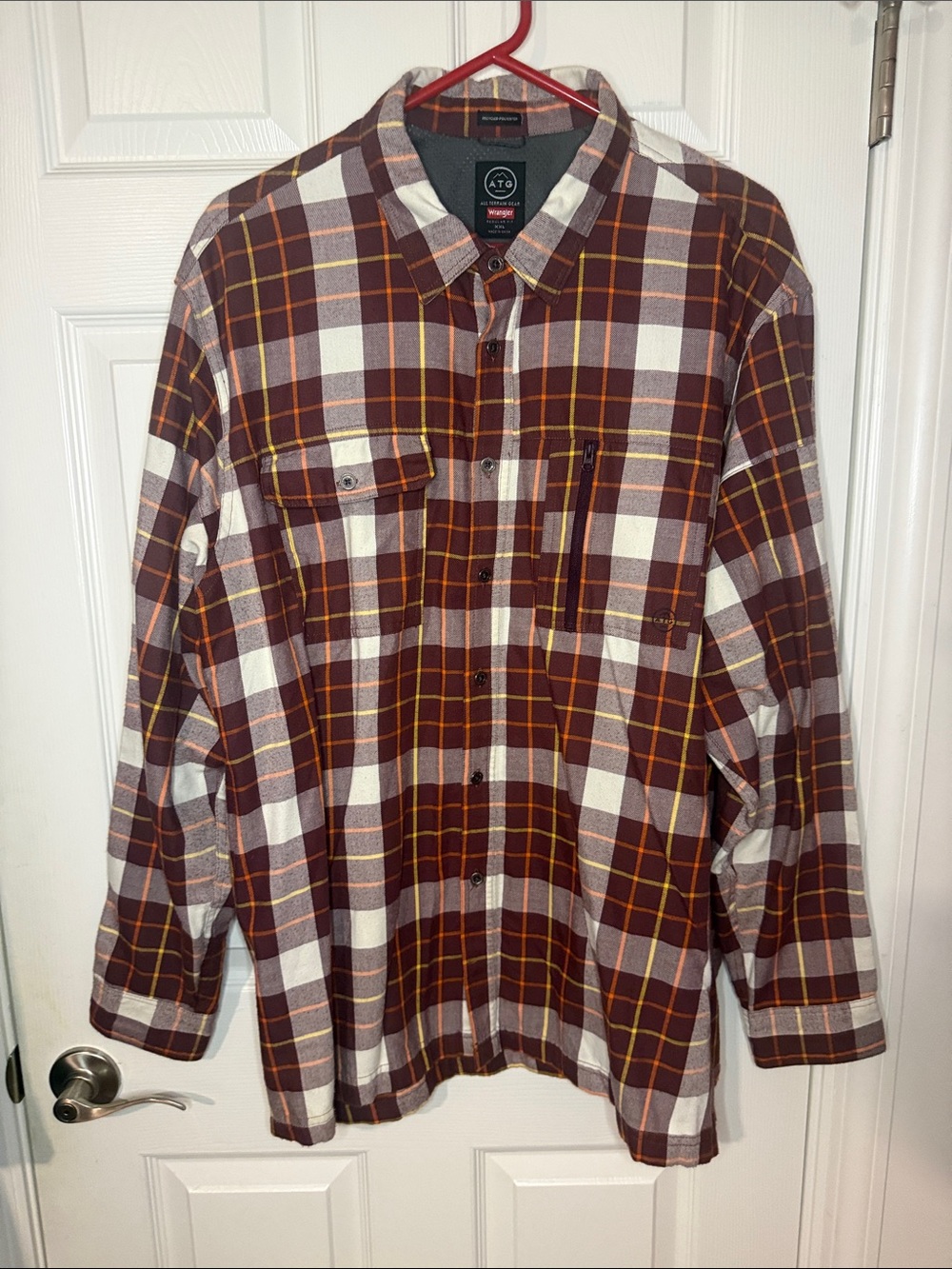 Wrangler Men's Maroon Plaid Button-Front Work Shirt